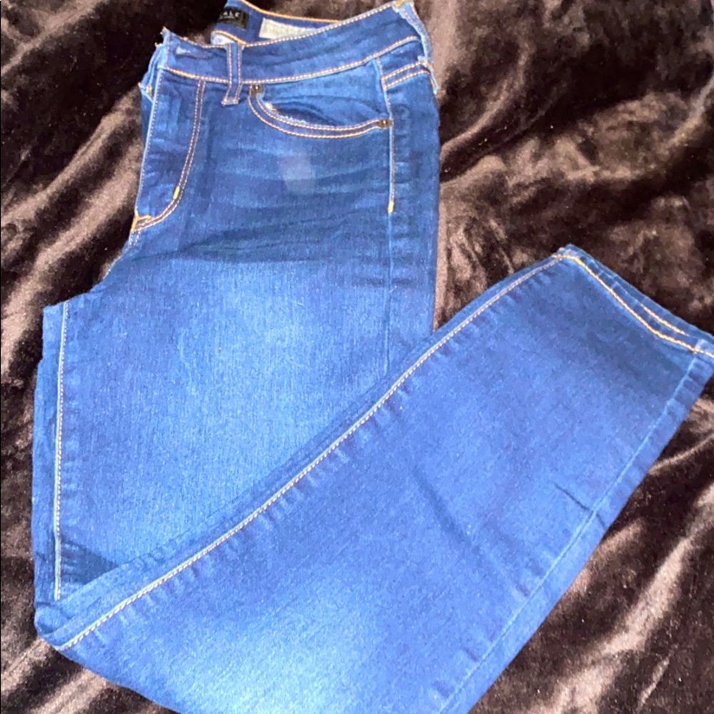 jeans